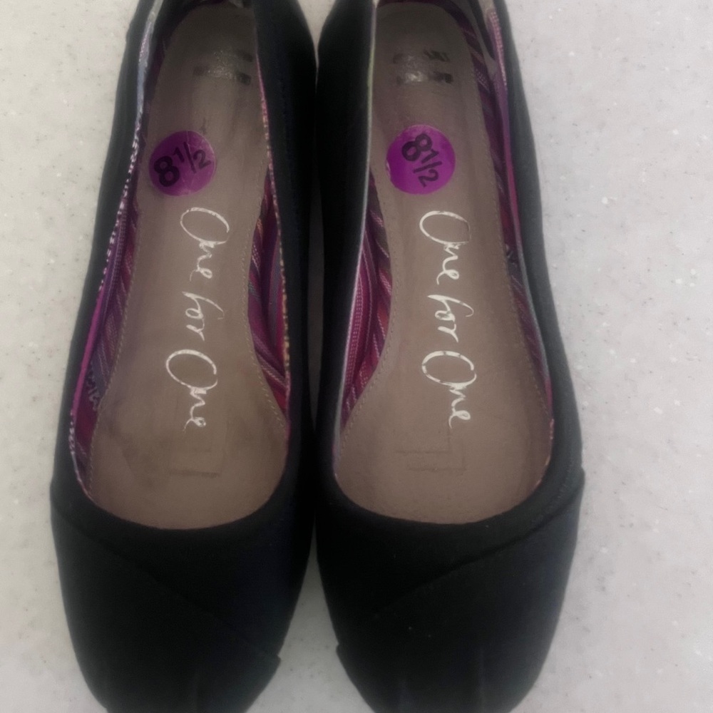 Toms One for One Ballet Flats